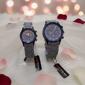 couple watch